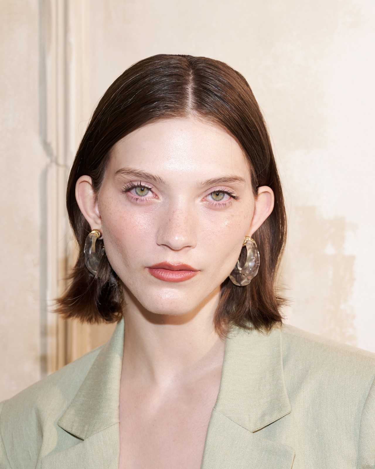 Christiana Makeup 40